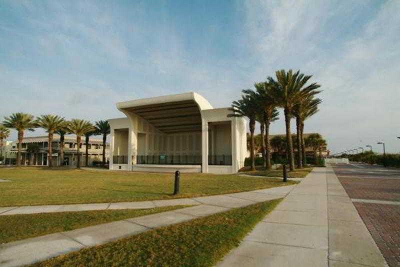 Four Points By Sheraton Jacksonville Beachfront Exterior photo