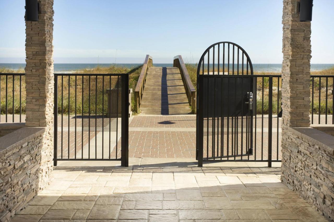 Four Points By Sheraton Jacksonville Beachfront Exterior photo